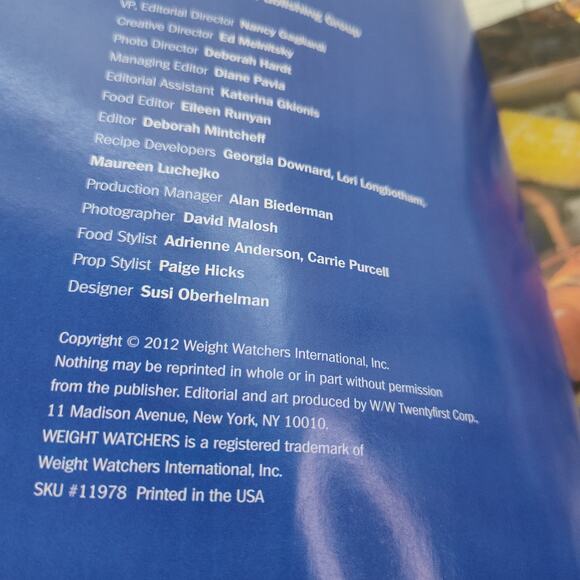 Weight Watchers Best Darn Food Ever Points Plus Cookbook 140 Comfort Classsics - Picture 4 of 14